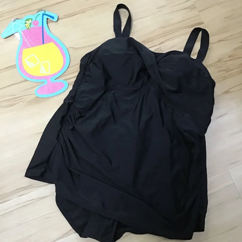 Merona Black One Piece Ruched Skirted Swimsuit 20W‎
